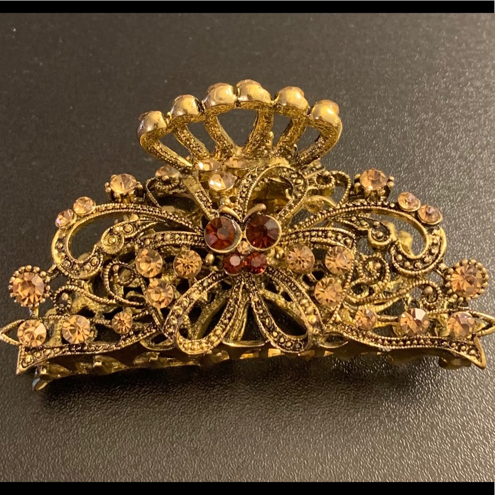 🌼Metal hair clip🌼